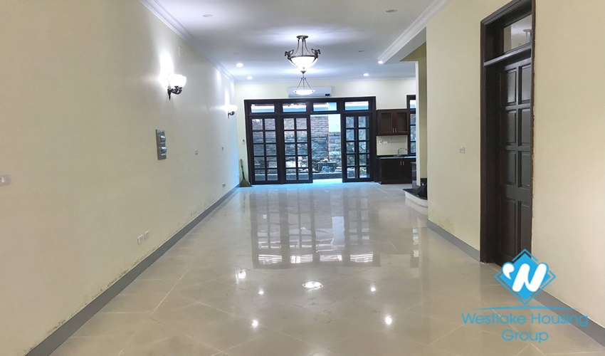 Cheap house for rent in Ciputra area, Tay Ho, Hanoi- Unfurnished
